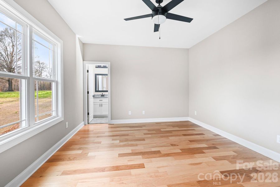 Spacious, unfurnished interior of a new home in , Winston-Salem (Image 21).