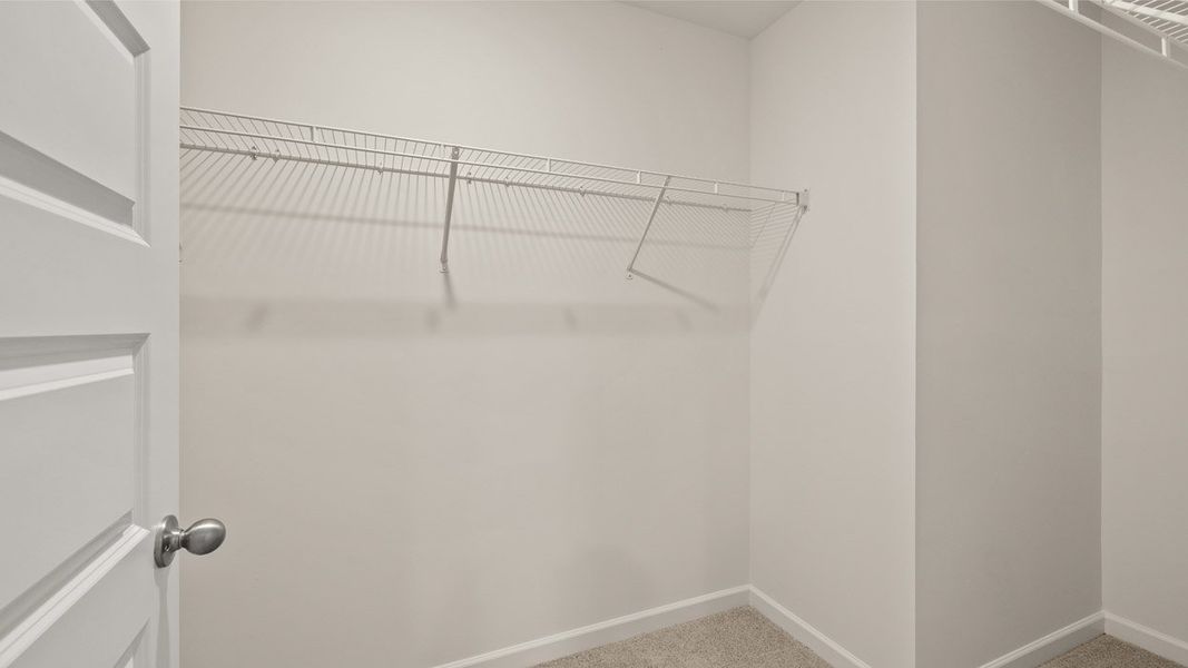 Image 51 of a home in Estates at Deer Hollow.