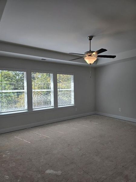 Spacious, unfurnished interior of a new home in Waters Edge, Mansfield (Image 31).