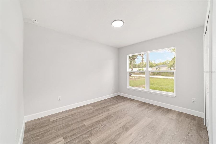Spacious, unfurnished interior of a new home in , Ocala (Image 31).