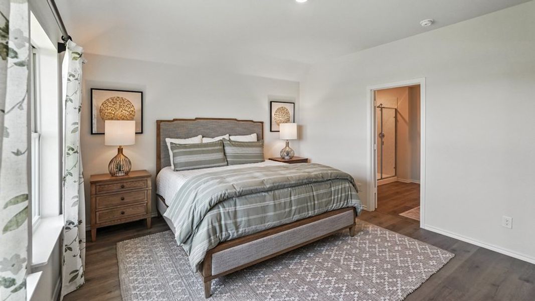 Furnished interior view inside a new home in Saddlebrook, Waxahachie (Image 33).
