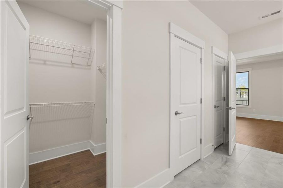 Spacious, unfurnished interior of a new home in Soleil Summit Chase, Snellville (Image 51).