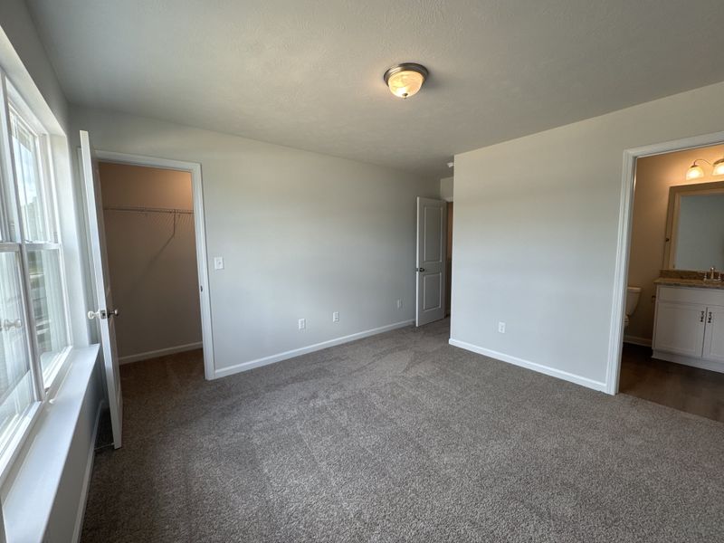 Spacious, unfurnished interior of a new home in Caroleton Townhomes, Grovetown (Image 28).