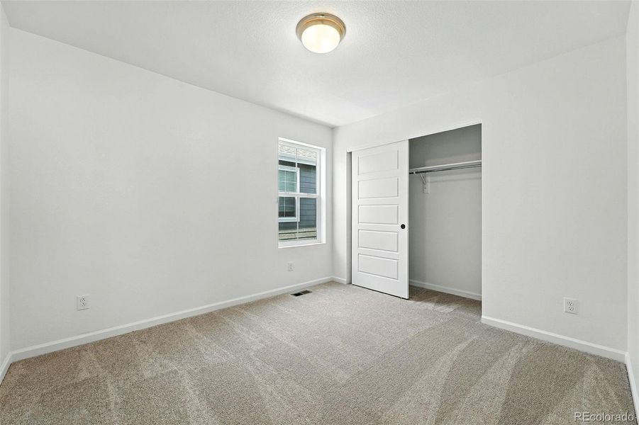 3324 N Catawba ~ Ready Now