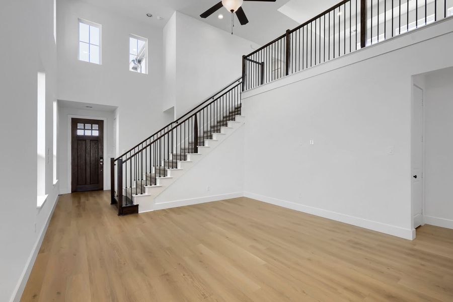 1709 Clover Fern - Entry