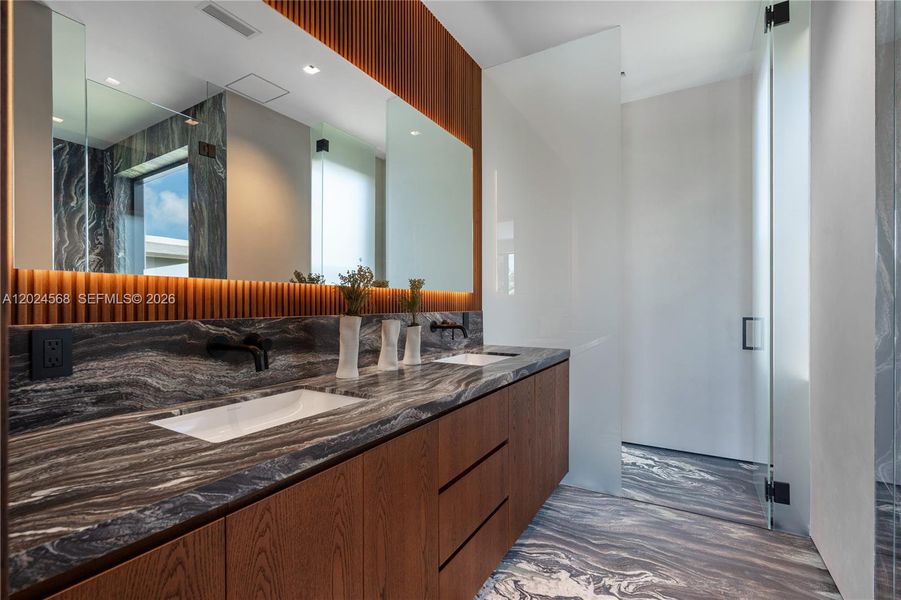 Furnished interior view inside a new home in , Miami Beach (Image 10).