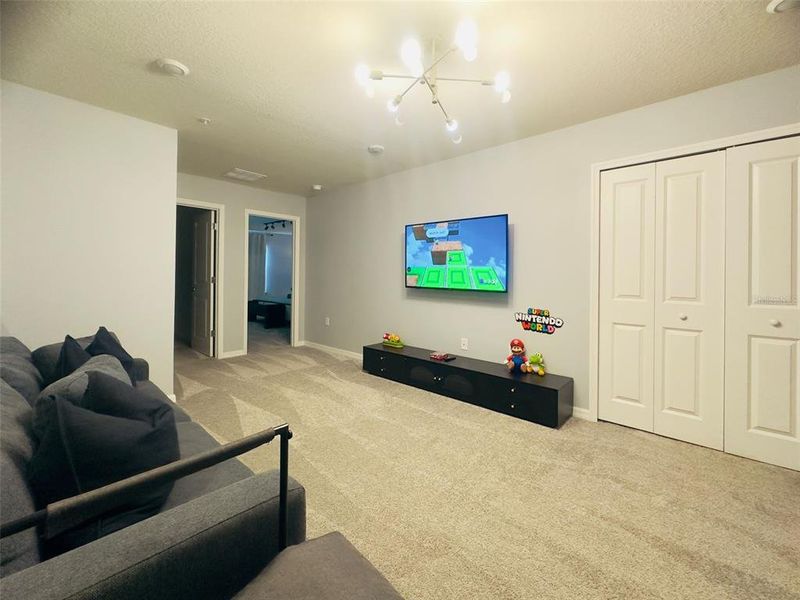Furnished interior view inside a new home in , Clermont (Image 4).