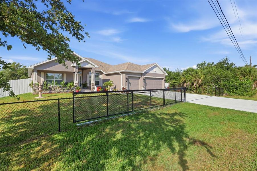 Image 33 of a home in South Gulf Cove.