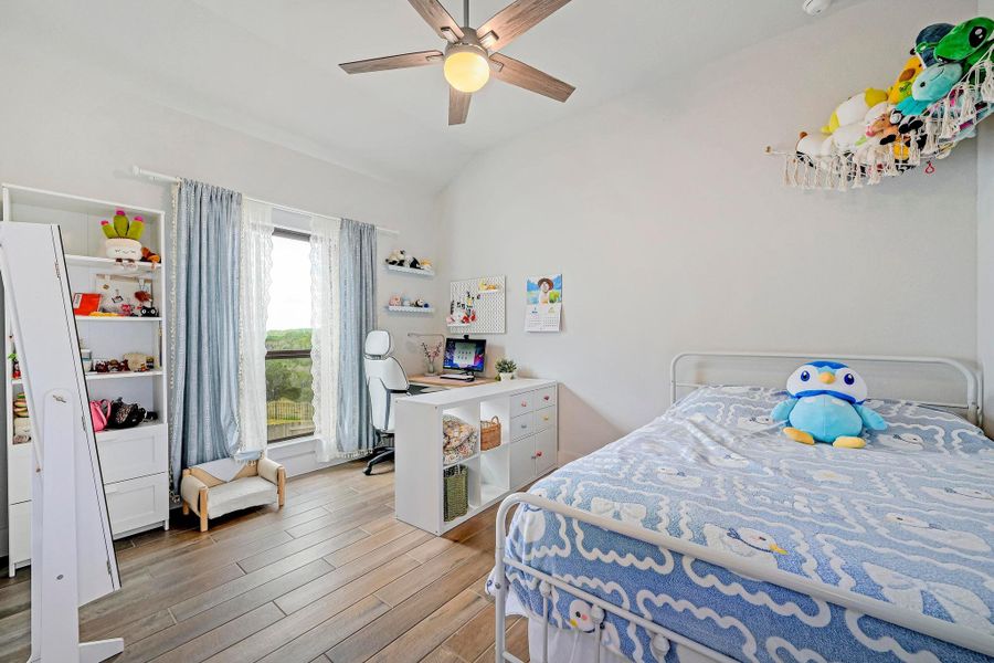 Furnished interior view inside a new home in La Cima 60', San Marcos (Image 27). Furnished interior view inside a new home in La Cima 60', San Marcos (Image 27).