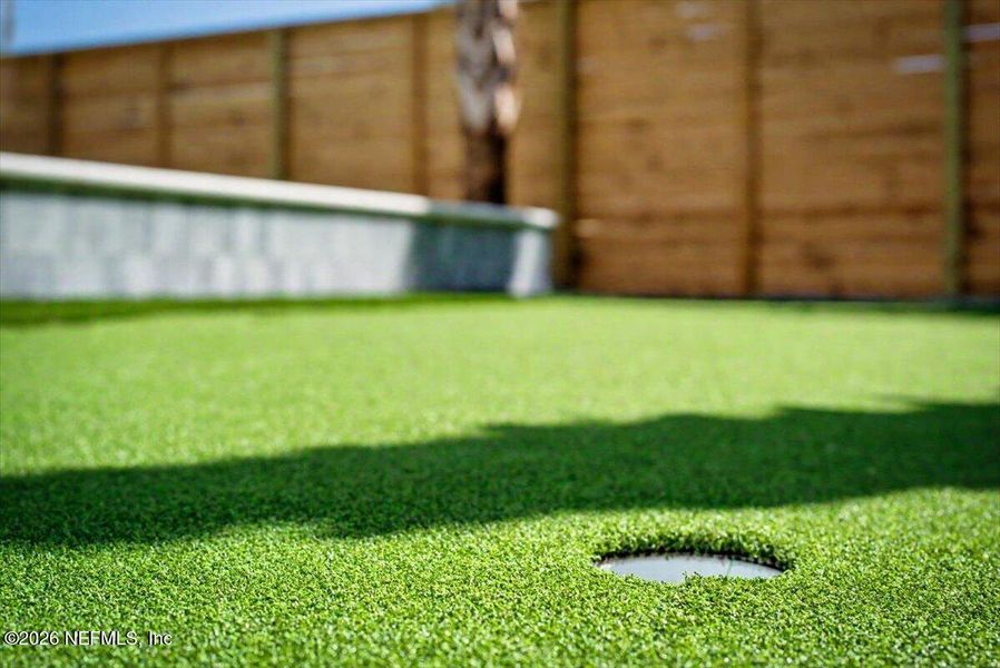 Image 38 of a home in .