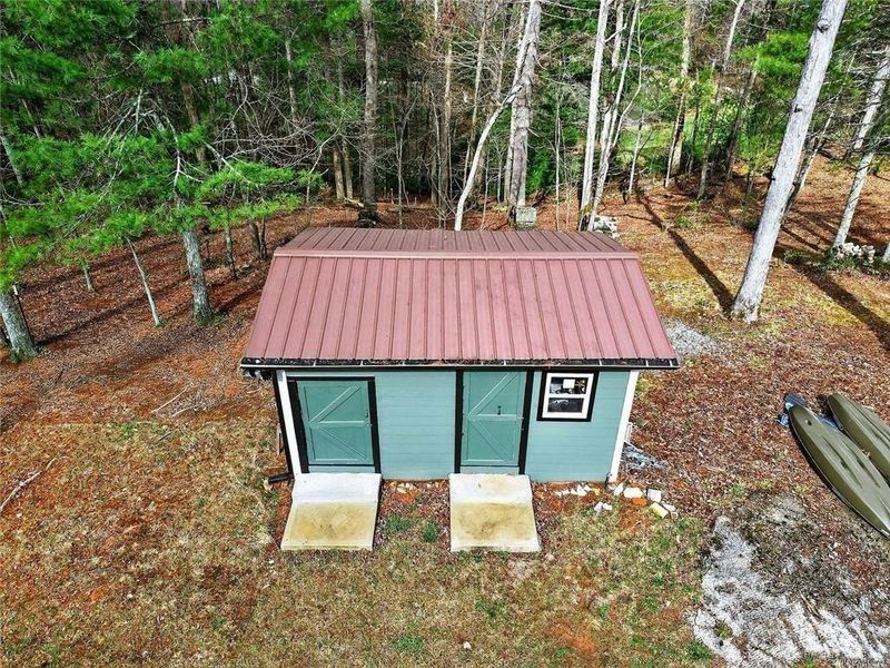 Exterior details and patio area of a home in , Ellijay (Image 35). Exterior details and patio area of a home in , Ellijay (Image 35).