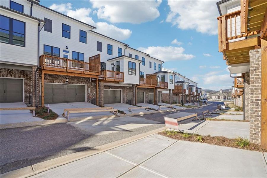 Image 36 of a home in Palisades Townhomes.