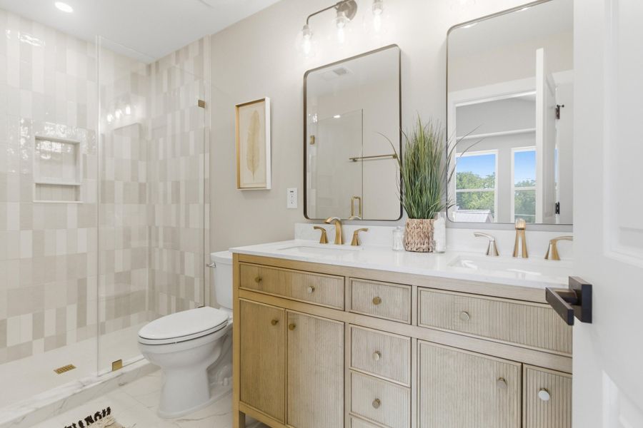Furnished interior view inside a new home in , Charleston (Image 25).