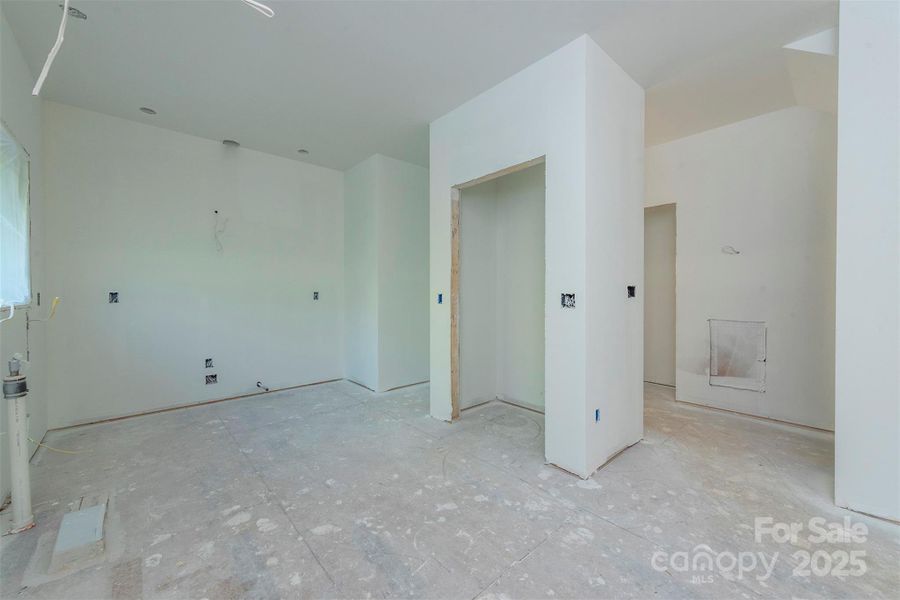 Spacious, unfurnished interior of a new home in , Black Mountain (Image 8).