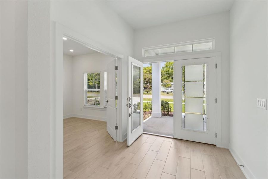 Spacious, unfurnished interior of a new home in , Yulee (Image 15).