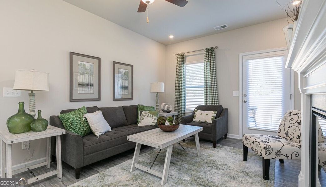Furnished interior view inside a new home in The Cottages of Silvertown, Thomaston (Image 10).