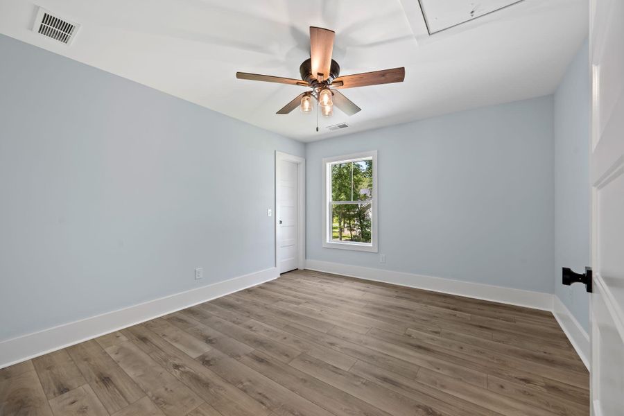 Spacious, unfurnished interior of a new home in , Johns Island (Image 43).