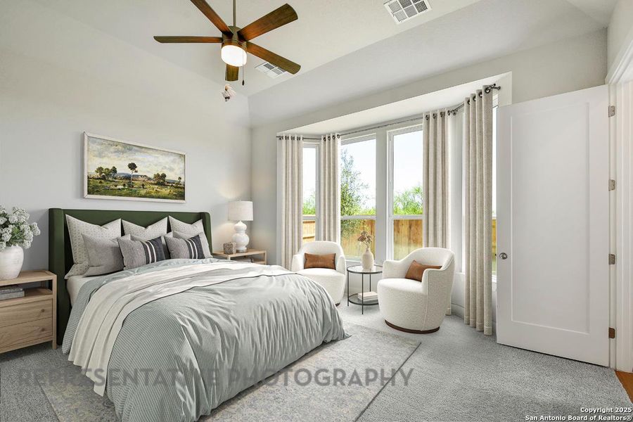 Furnished interior view inside a new home in Homestead, Schertz (Image 14).