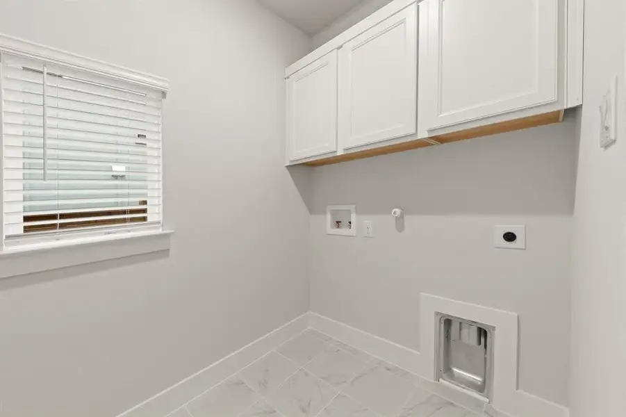 Spacious, unfurnished interior of a new home in Solterra, Mesquite (Image 13). Spacious, unfurnished interior of a new home in Solterra, Mesquite (Image 13).