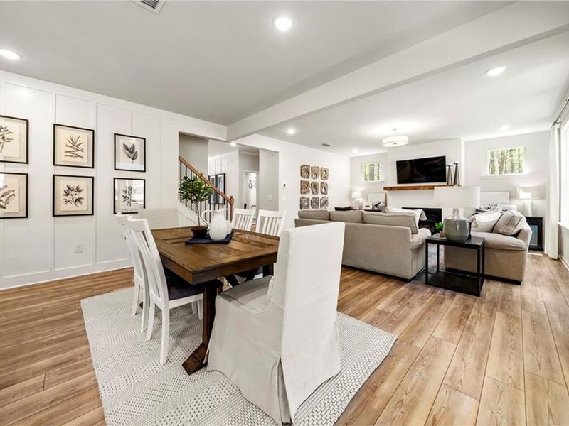 Furnished interior view inside a new home in Riverwood, Dallas (Image 12).