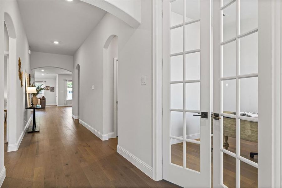 Image 37 of a home in Lovers Landing. Image 37 of a home in Lovers Landing.