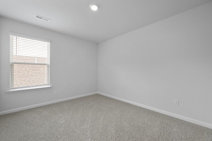 Spacious, unfurnished interior of a new home in Pineview North, Summerville (Image 19).