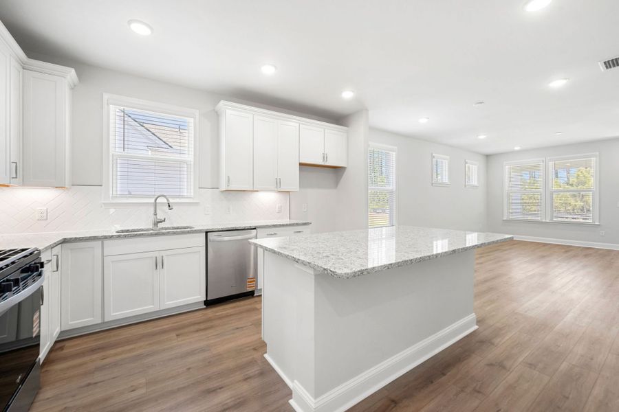 Furnished interior view inside a new home in Del Webb Savannah at Heartwood, Richmond Hill (Image 8).