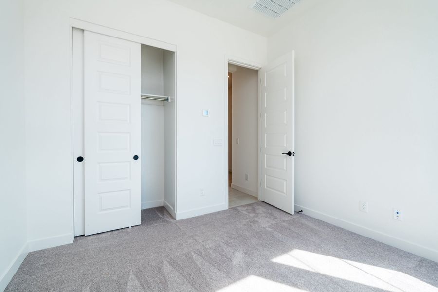 Spacious, unfurnished interior of a new home in Soleo, San Tan Valley (Image 14). Spacious, unfurnished interior of a new home in Soleo, San Tan Valley (Image 14).