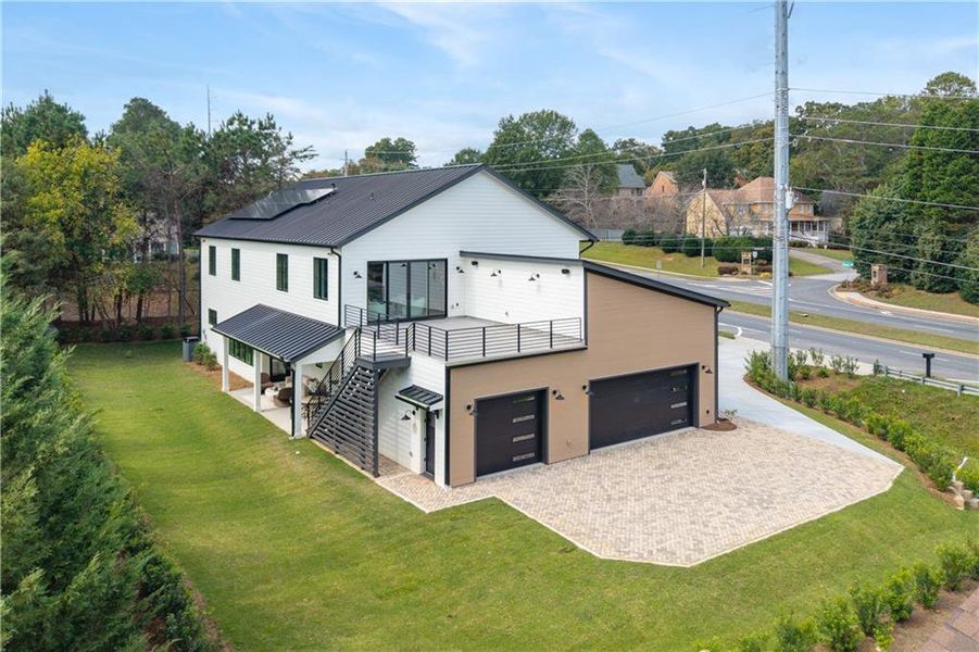 Image 66 of a home in .