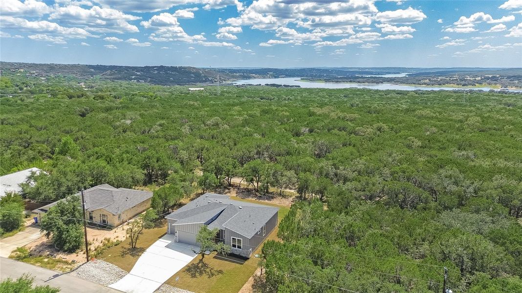 Less than 2 miles to Bar-K Park and boat ramp Less than 2 miles to Bar-K Park and boat ramp