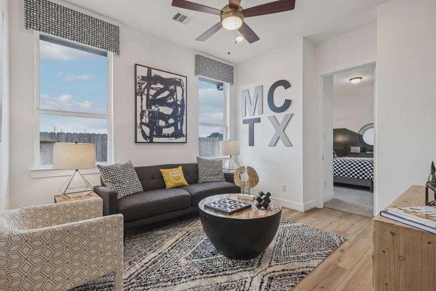 Representative furnished interior of a home built from the Orlando by Chesmar Homes in Wood Leaf Reserve, Tomball (Image 13). Representative furnished interior of a home built from the Orlando by Chesmar Homes in Wood Leaf Reserve, Tomball (Image 13).
