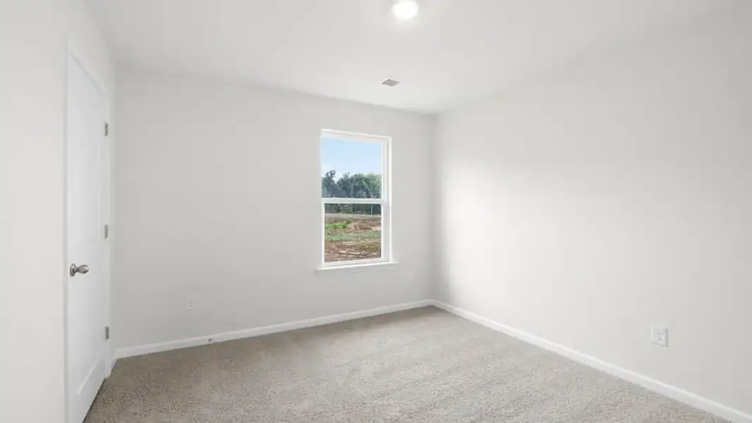 Spacious, unfurnished interior of a new home in Ravencrest, Roebuck (Image 33). Spacious, unfurnished interior of a new home in Ravencrest, Roebuck (Image 33).