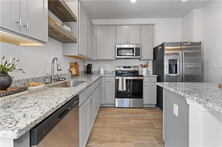 Furnished interior view inside a new home in Azalea Hills, Temple (Image 19).