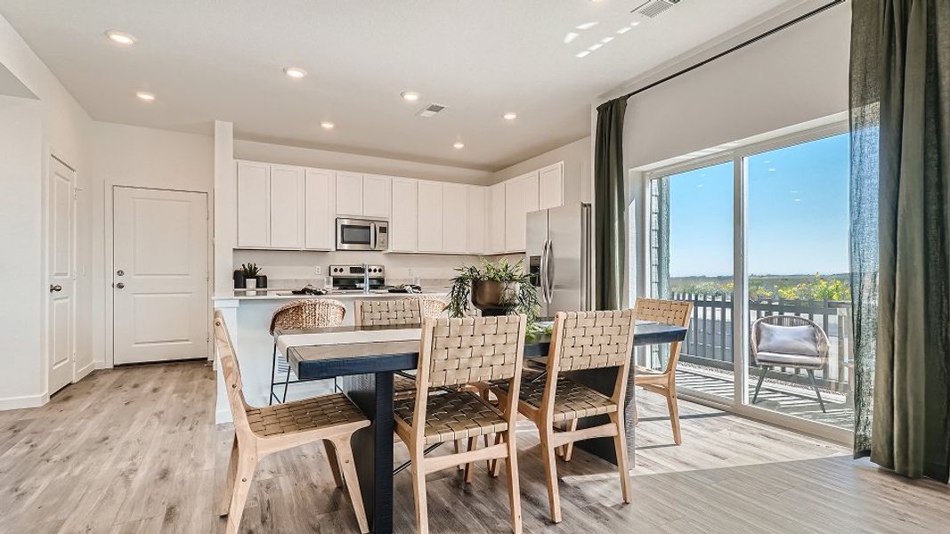 1851 Aviator Nook F1 1851 Aviator Nook F1