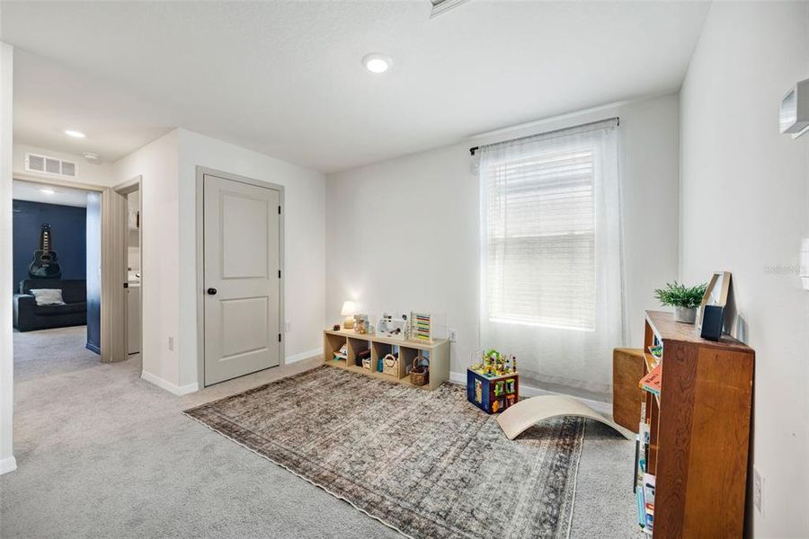 Furnished interior view inside a new home in Harvest Ridge, Zephyrhills (Image 35).