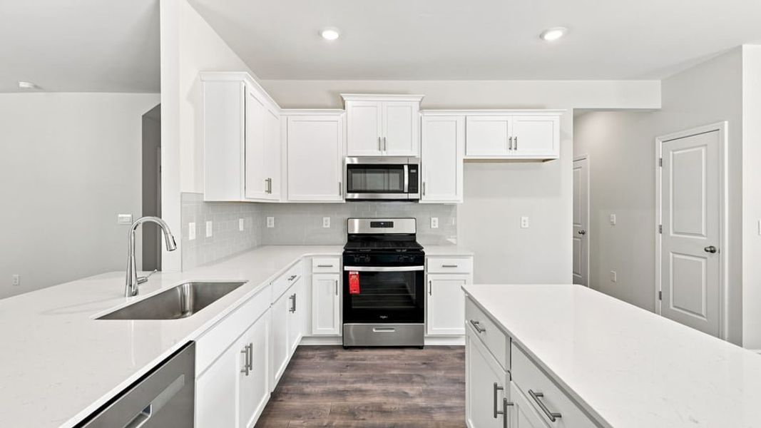 Furnished interior view inside a new home in Hunters Ridge, Woodruff (Image 12).