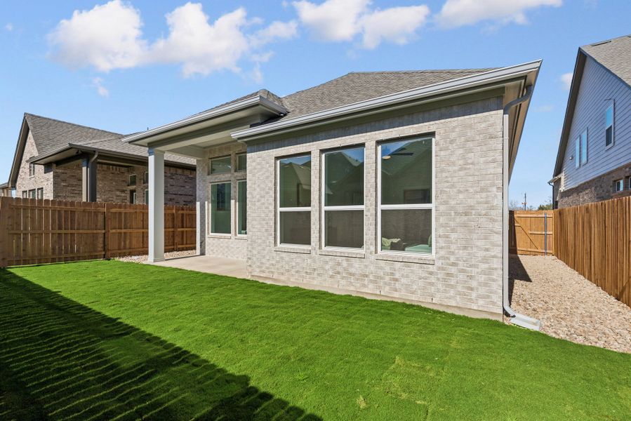 Exterior details and patio area of a home in South Brook, Leander (Image 22).