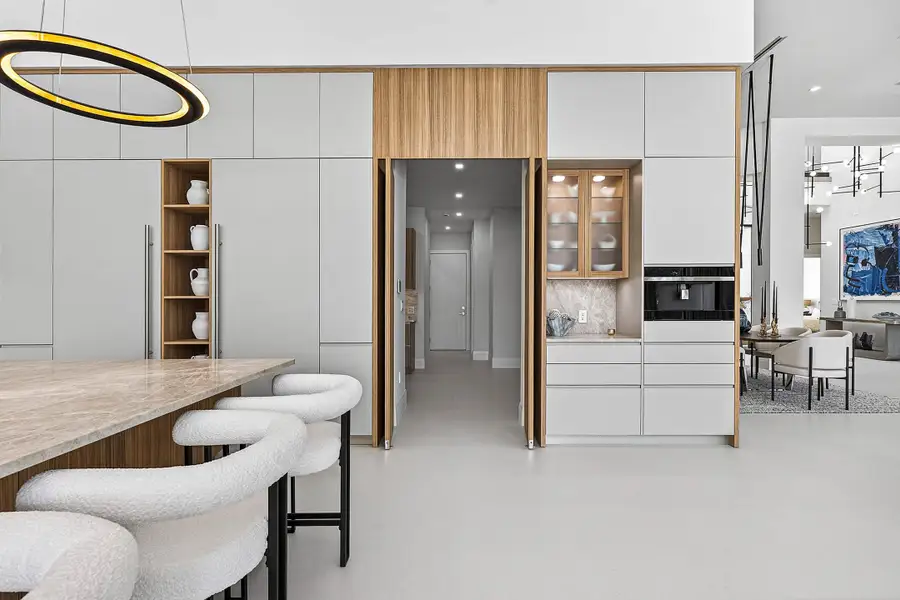 024-17699LakeEstatesDrive-BocaRaton-FL-3