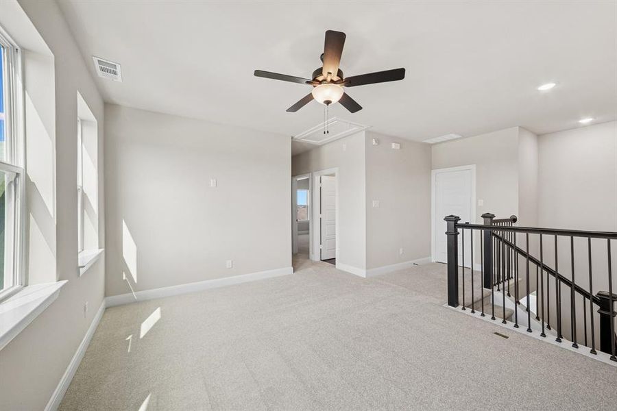Spacious, unfurnished interior of a new home in Pecan Square - Estates, Northlake (Image 20). Spacious, unfurnished interior of a new home in Pecan Square - Estates, Northlake (Image 20).