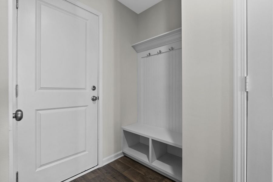 Representative unfurnished interior of a home built from the Larch Single-Family B by McGuinn Homes in Willow Lake, Blythewood (Image 15).