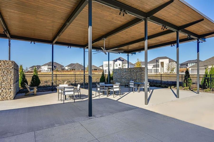 Cross Creek Meadows Community