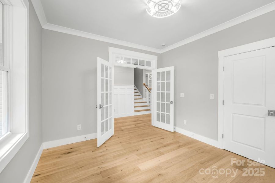 Spacious, unfurnished interior of a new home in , Winston-Salem (Image 23).