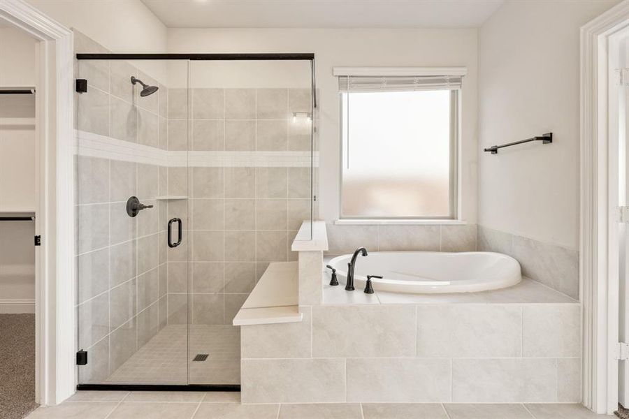 Furnished interior view inside a new home in The Enclave at Parks of Aledo, Aledo (Image 12). Furnished interior view inside a new home in The Enclave at Parks of Aledo, Aledo (Image 12).