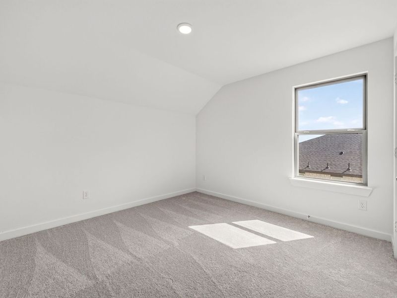 Spacious, unfurnished interior of a new home in Meadow Ridge Estates, Josephine (Image 16).