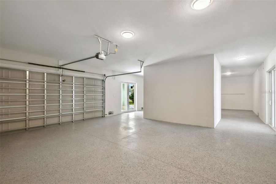 Spacious, unfurnished interior of a new home in , New Port Richey (Image 21).