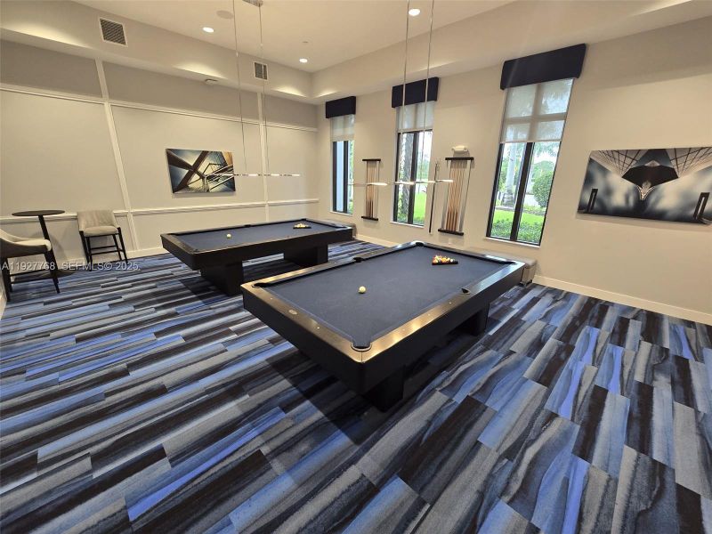 Community amenities in , Parkland (Image 62). Community amenities in , Parkland (Image 62).