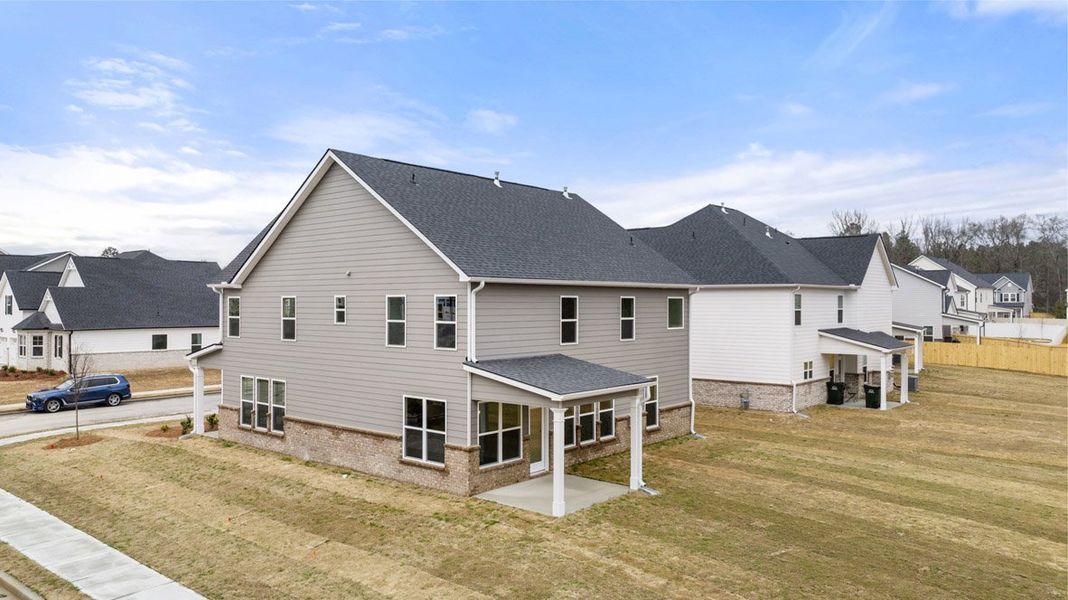 Exterior details and patio area of a home in Wildwood, Covington (Image 27).