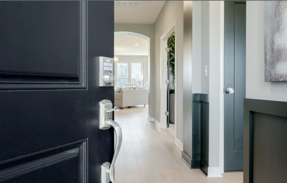 Representative furnished interior of a home built from the Amelia by Fischer Homes in Savannah Lakes, Hiram (Image 6).