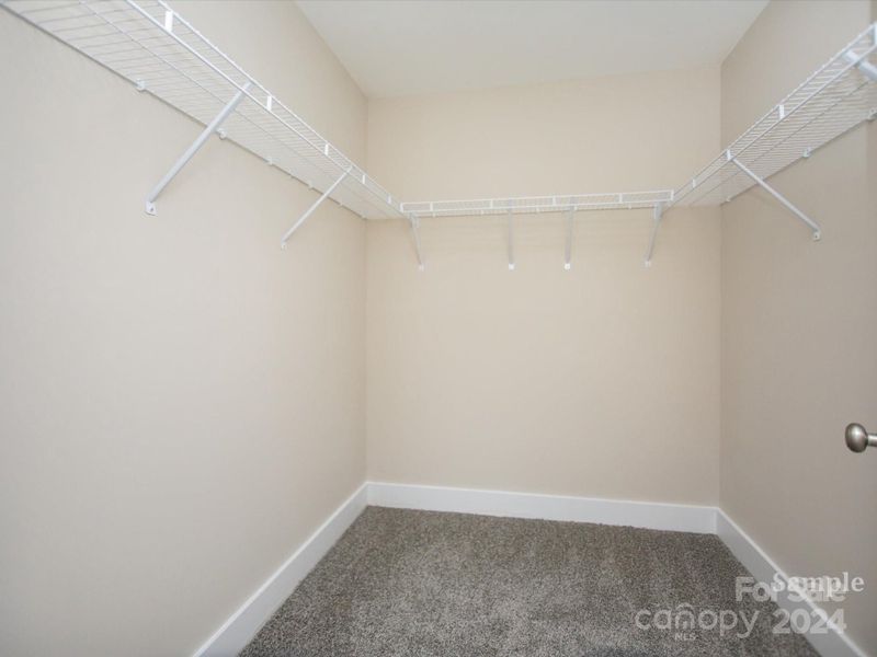 Walk in Closet