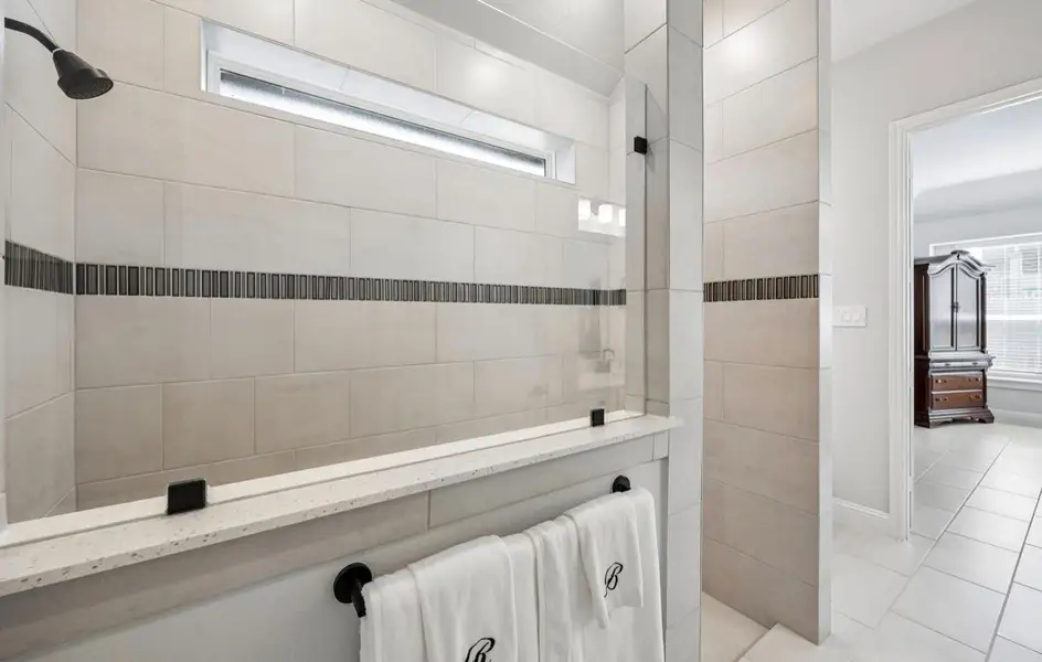 Furnished interior view inside a new home in Mavera, Conroe (Image 15).